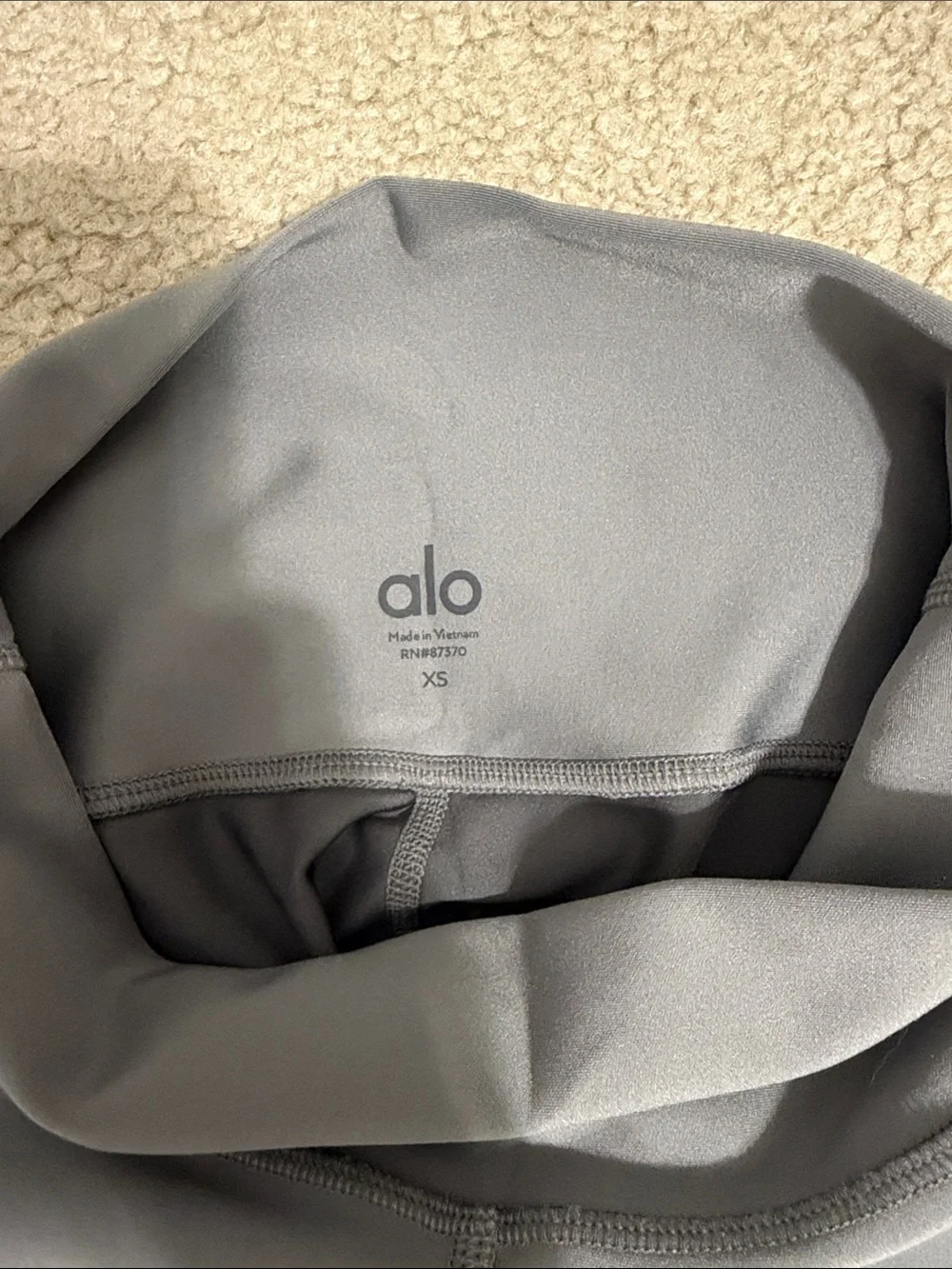 ALO airlift grey leggings